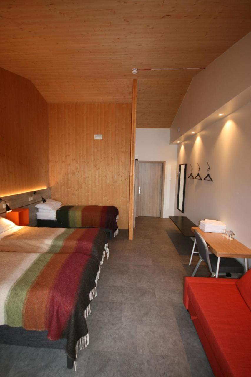 Brunnholl Country Guesthouse Hofn Ngoại thất bức ảnh